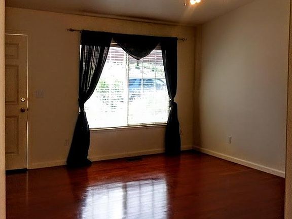 4th image of 6923 Brahms Dr