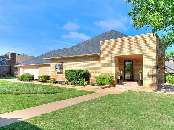 2nd image of 4500 Tamarisk Dr