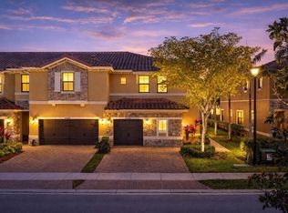 8440 Lakeview Trail, Parkland, FL 33076