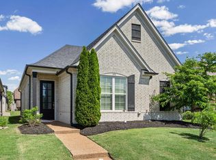 390 Cherokee Cir, Oakland, TN 38060