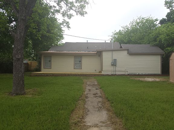 4th image of 545 Senisa Dr