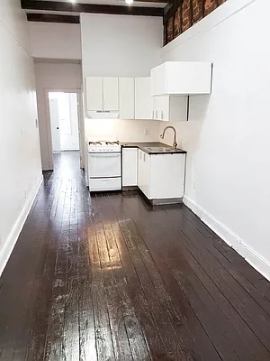 Rented by Ulas Real Estates Inc | media 15