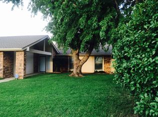 10300 Elk Canyon Rd, Oklahoma City, OK 73162