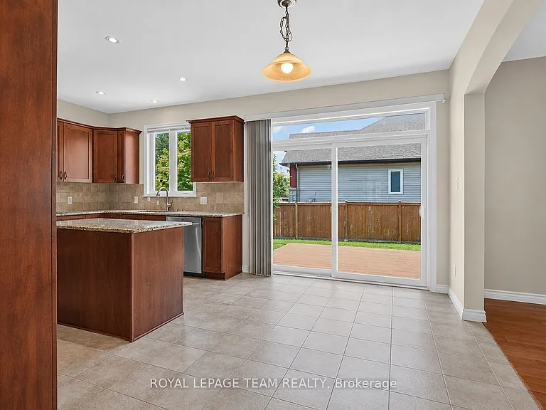 314 W Ridge Dr — Photo 12