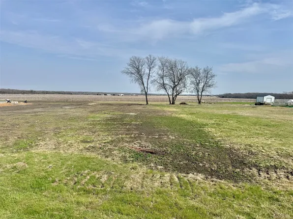 1B Sedalia Rd, Van Alstyne, TX 75495