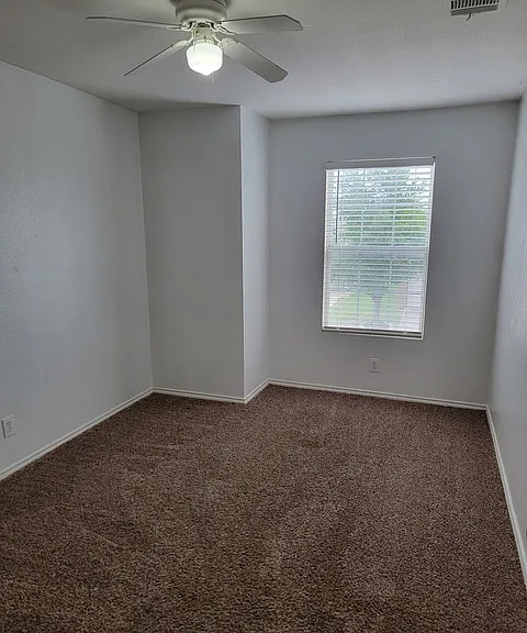 4023 Wisteria Way — Photo 9