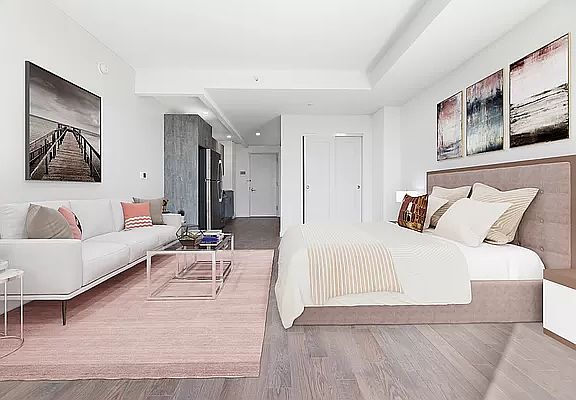 2nd image of 91-09 Roosevelt Ave #708