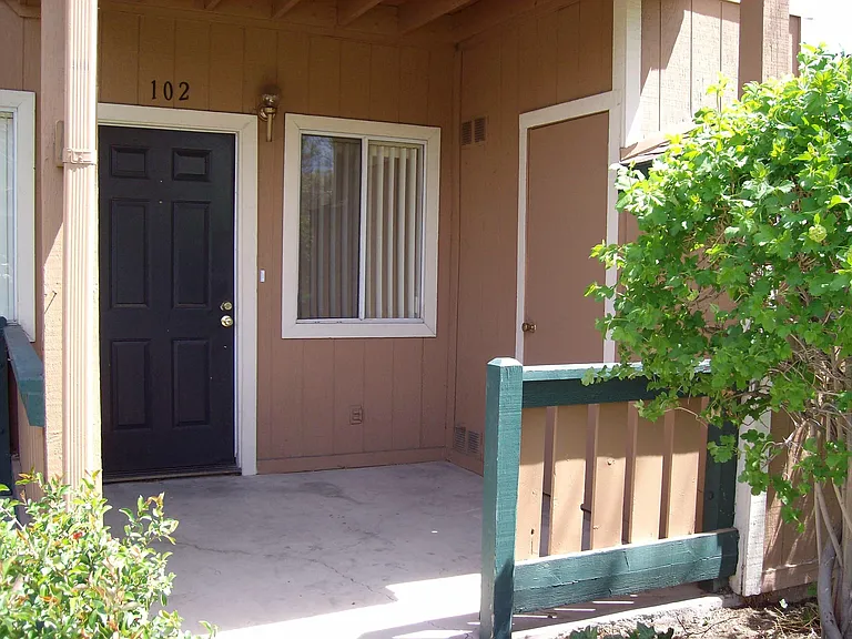 Brooktree Apartments — Photo 9