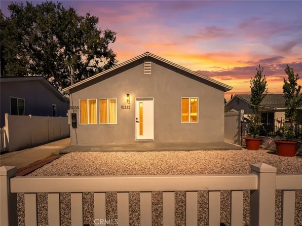 10335 Scoville Ave, Sunland, CA 91040