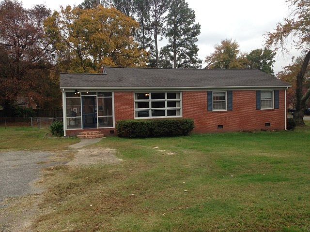 1st image of 5 Eisenhower Dr