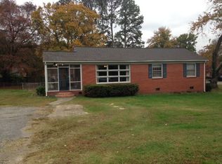 5 Eisenhower Dr, Richmond, VA 23227