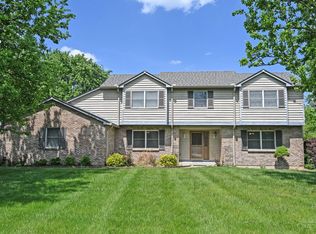 5480 Aspen Dr, Mason, OH 45040