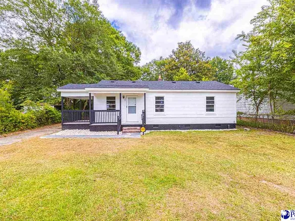 202 E Pickens St, Marion, SC 29571