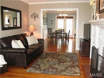 1st image of 798 Glenway Dr