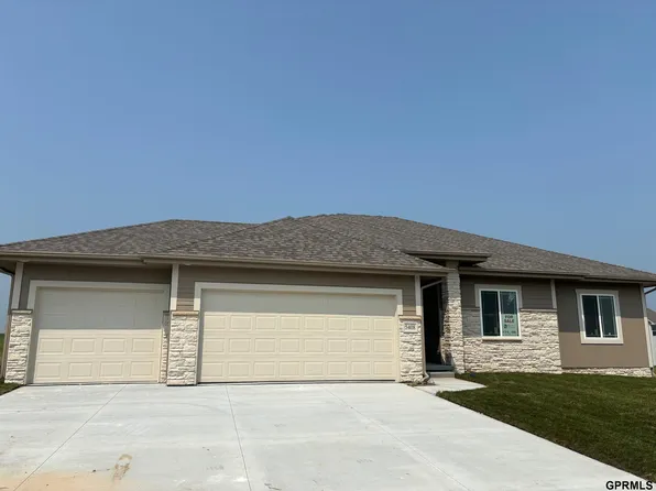 5408 N 190th Ave, Elkhorn, NE 68022