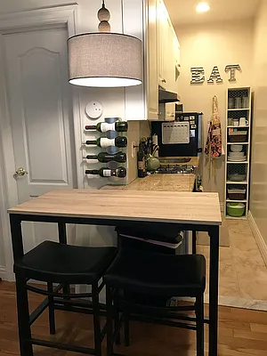 Rented by Magnone Real Estate | media 11