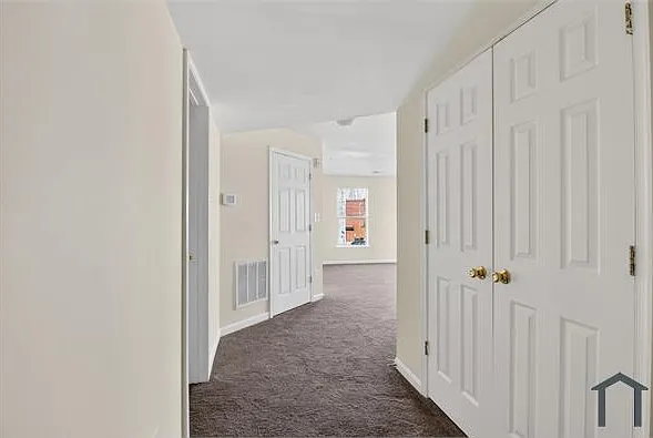 929 E Baltimore St #202 — Photo 5