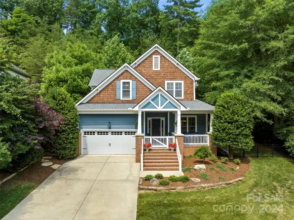 43 White Ash Dr, Asheville, NC 28803