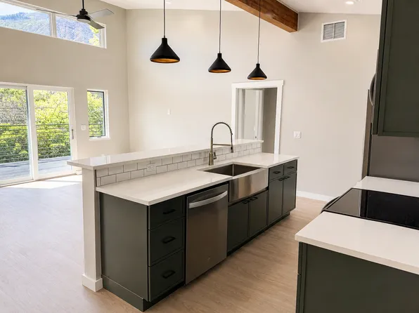 180 Mountain Shadows Dr, Glenwood Springs, CO 81601