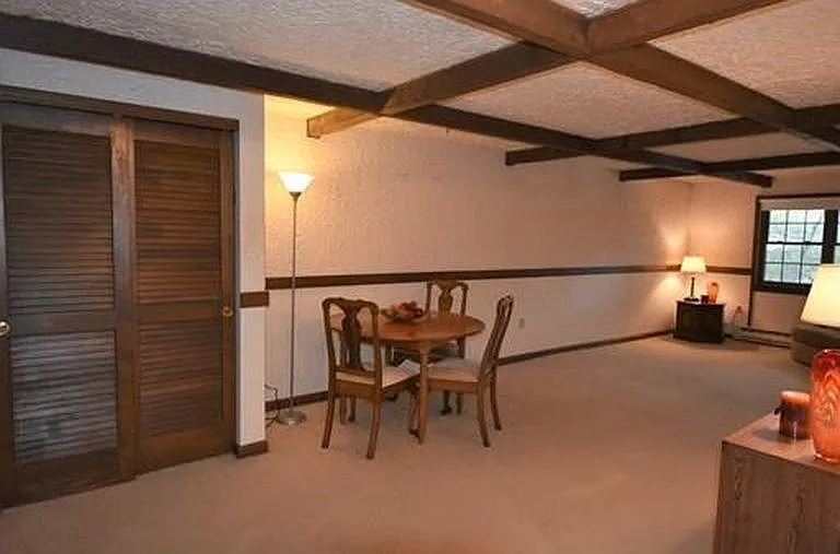 42 Swanson Court — Photo 3