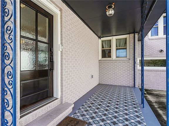 3rd image of 5644 Vermillion Blvd