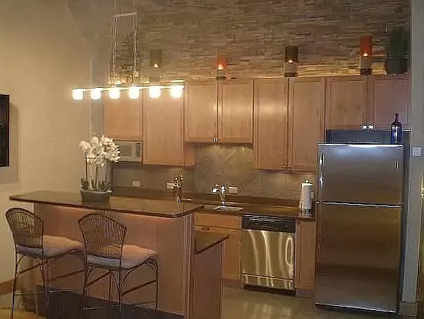 Kitchen note fridge was replace with side by side - 2323 Locust St #311
