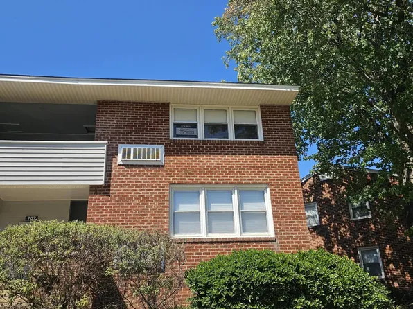 707 Daniels St APT D, Raleigh, NC 27605