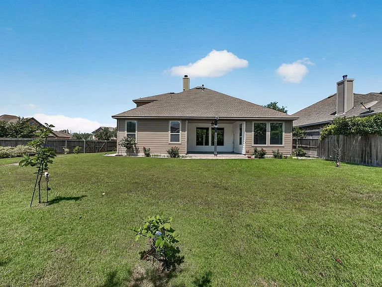 219 Woods Of Boerne Blvd — Photo 31