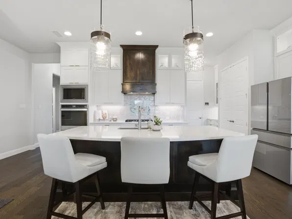 1300 David Dr, Anna, TX 75409