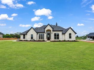 977 County Road 1304, Bridgeport, TX 76426