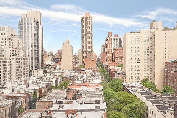 Sold by Brown Harris Stevens | media 20