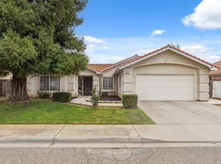 3420 Diane Way, Madera, CA 93637