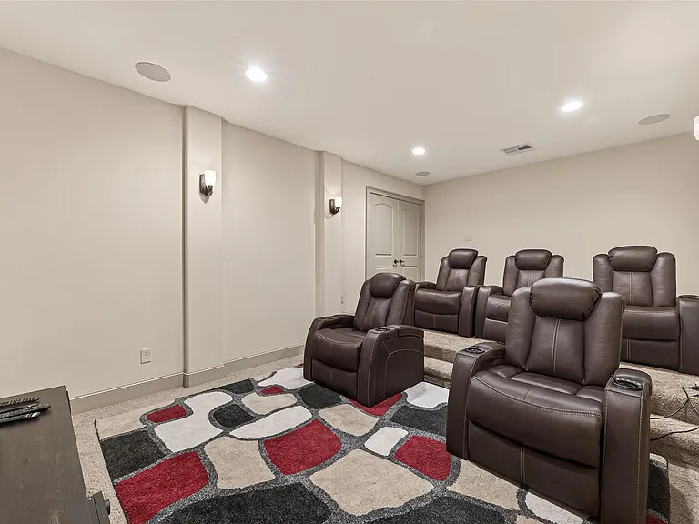 2515 Avon Gate Ct — Photo 22