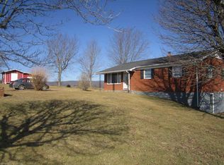 3291 Vista Rd, Pulaski, VA 24301