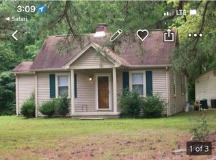 8323 Beach Rd, Chesterfield, VA 23838