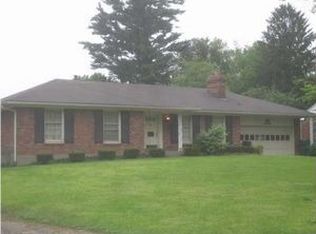 7405 Greenlawn Rd, Louisville, KY 40222