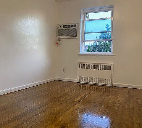 2nd image of 1227 E 84th St #1