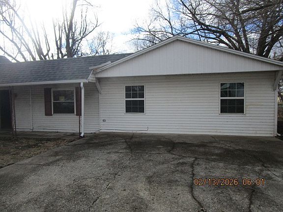 4th image of 1405 Pearl St