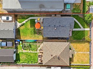 623 Clement Ave, Kelowna, BC V1Y7C7