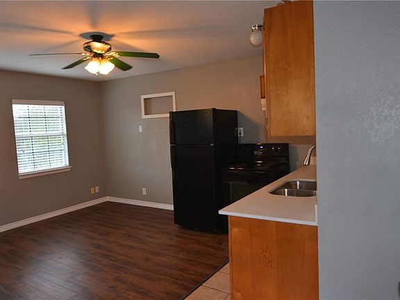 2nd image of 7705 Debbie Dr Unit B