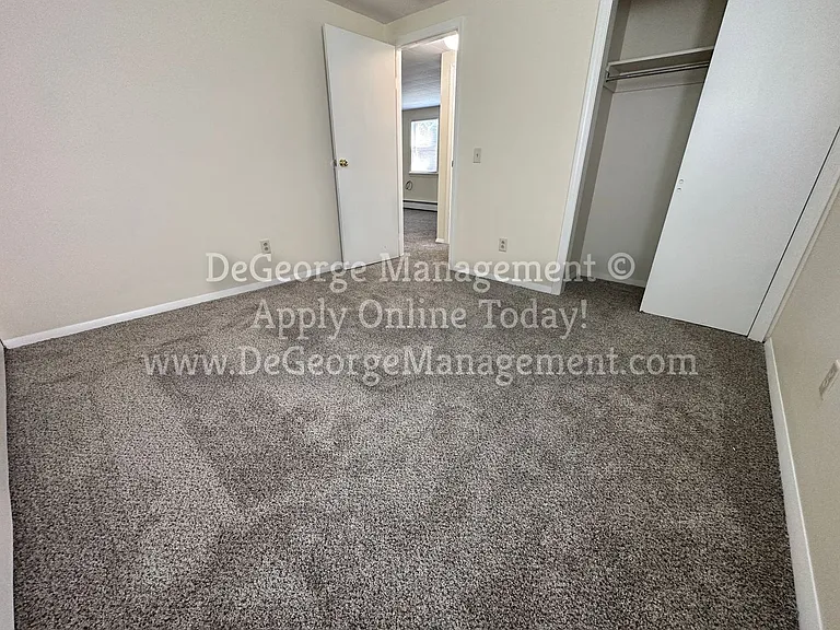 Walworth Garden Apartments — Photo 114