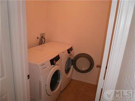 5th image of 4099 Lake Tahoe Cir