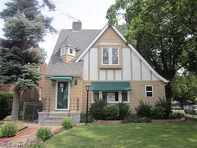 1st image of 18111 Hillgrove Ave