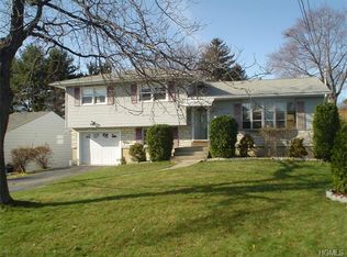 9 Overhill Rd, Middletown, NY 10940