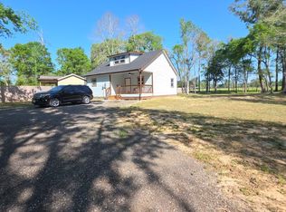 183 Charlie Pride Dr, Livingston, TX 77351