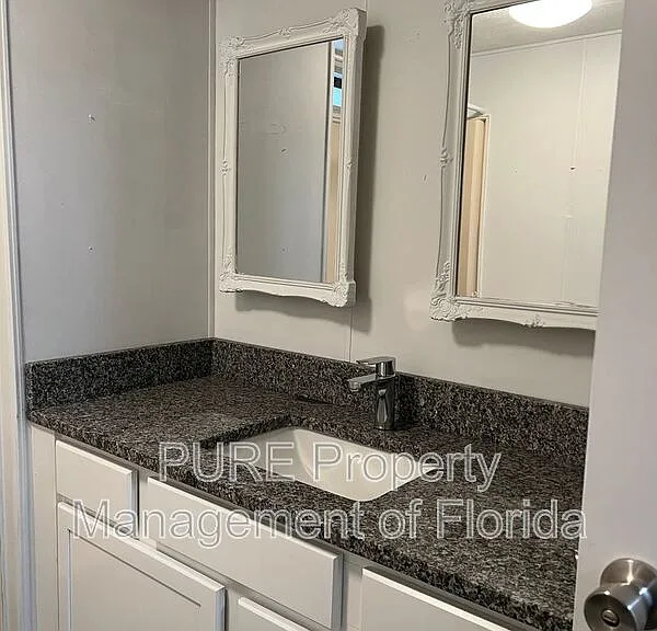 600 NE 63rd Ct — Photo 24