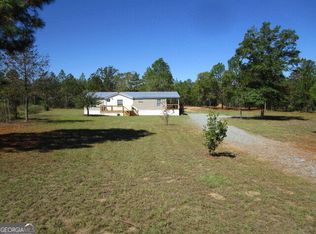 146 Oakland Way, Box Springs, GA 31801