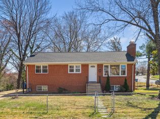 4107 Javins Dr, Alexandria, VA 22310
