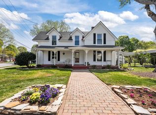 222 E Minneola St, Gibsonville, NC 27249