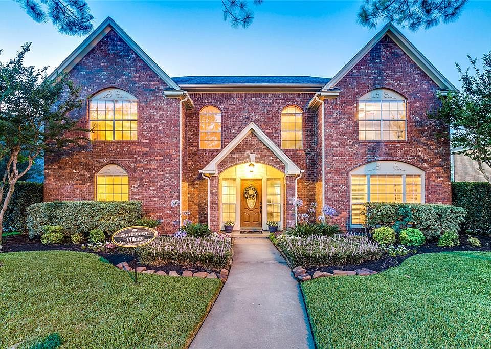 1st image of 7715 Stonesdale Dr